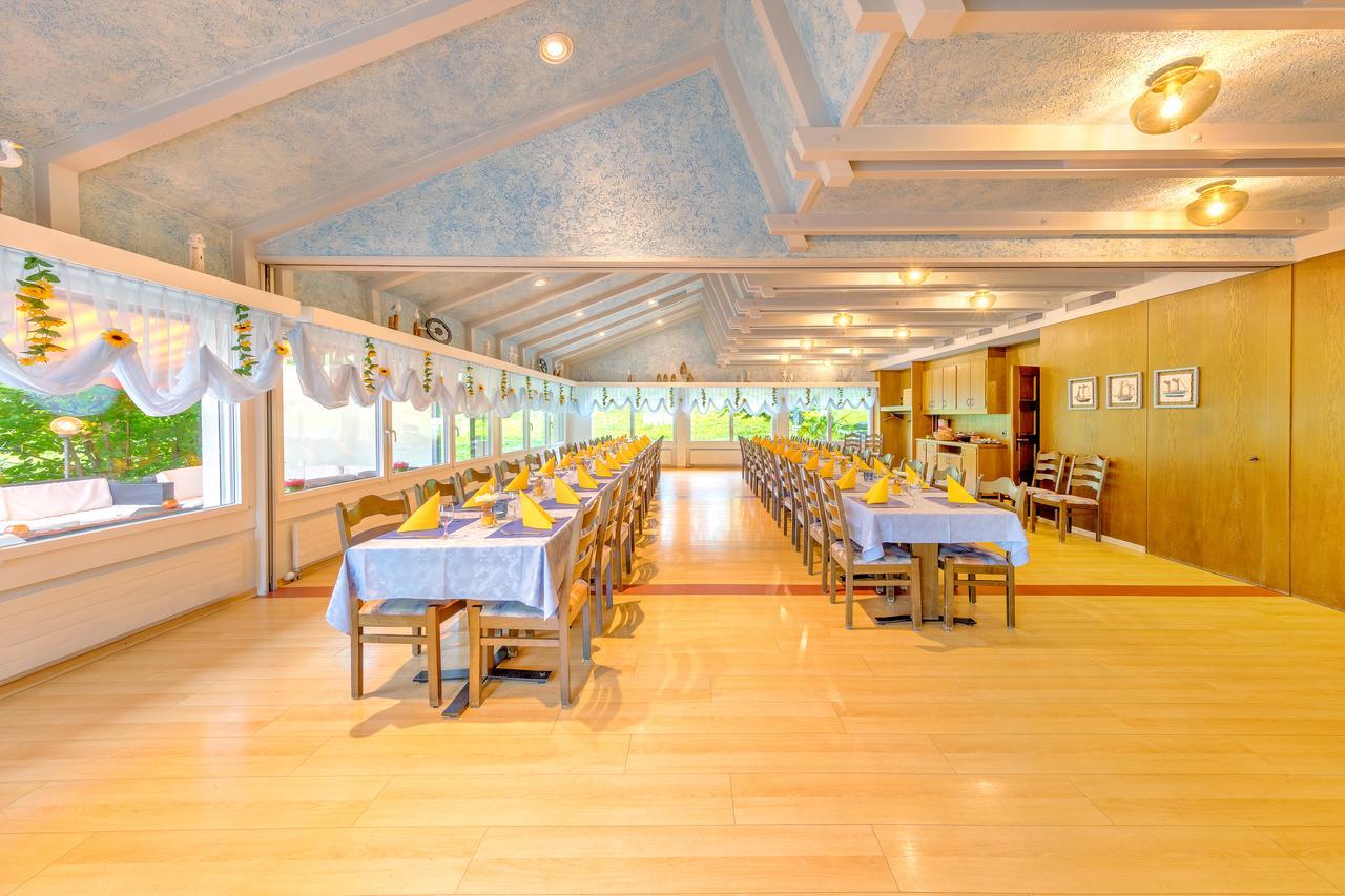 Hotel Restaurant Moeve Faulensee Exterior foto